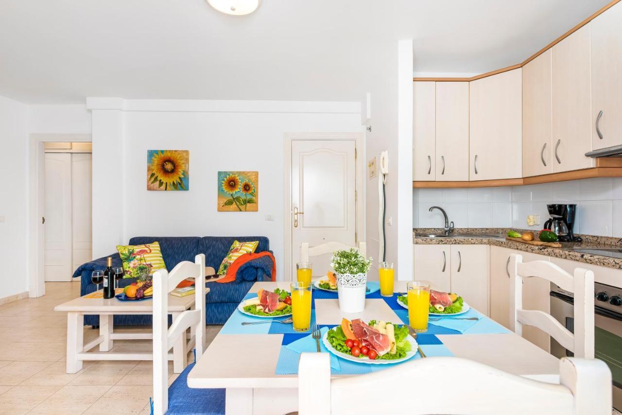 17 Los Cristianos Central By The Beach ,Wifi Arona  Kültér fotó